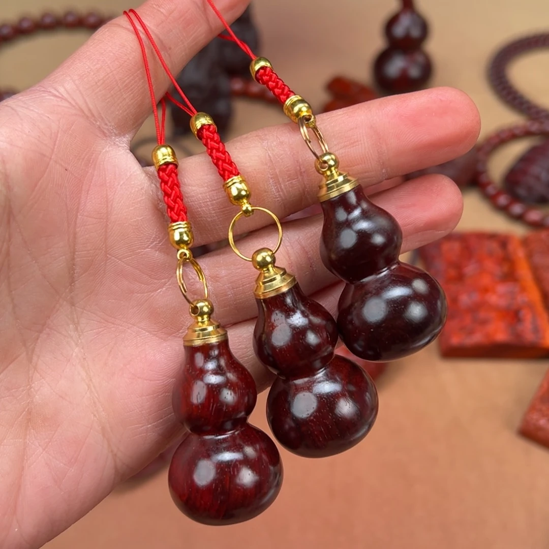 檀香紫檀（小叶紫檀）吊坠鼻烟壶，68.8