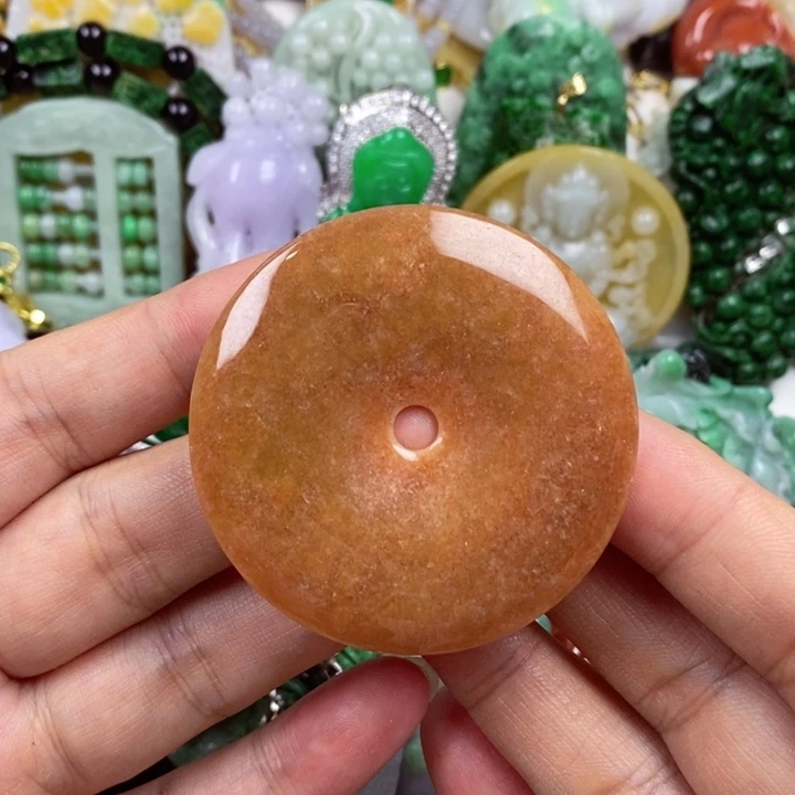 吊坠(赠链)未镶嵌翡翠