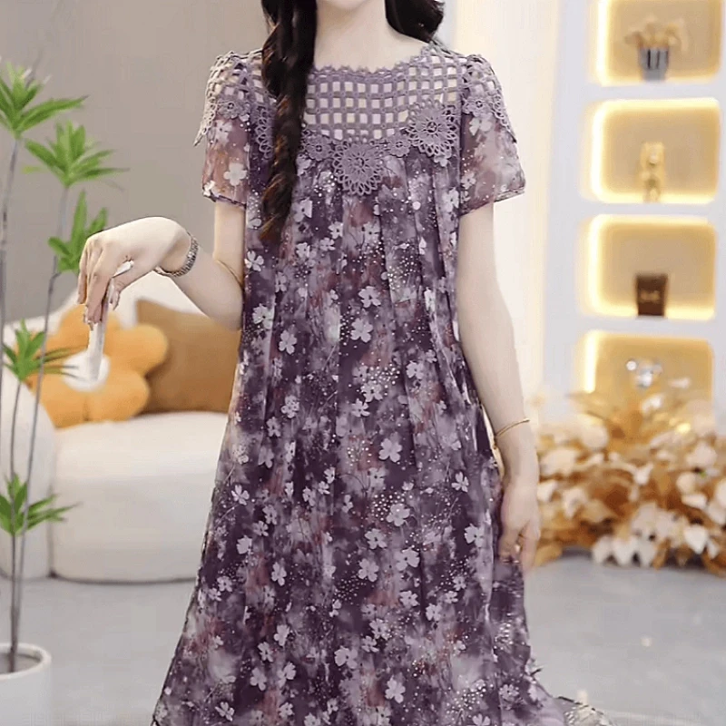 2025夏季新款高端洋气精致时尚优雅气质印花减龄休闲中长款连衣裙