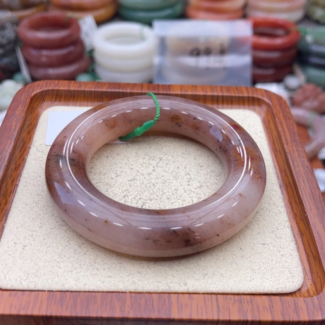 石英质玉未镶嵌手镯