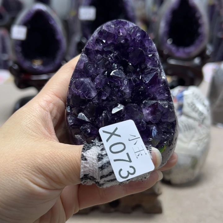 水晶未镶嵌大型摆件（非配饰）摆件