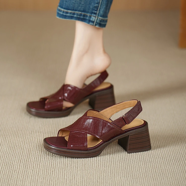 法式粗跟凉鞋女夏季新款真皮小个子增高魔术贴露趾休闲厚底高跟鞋