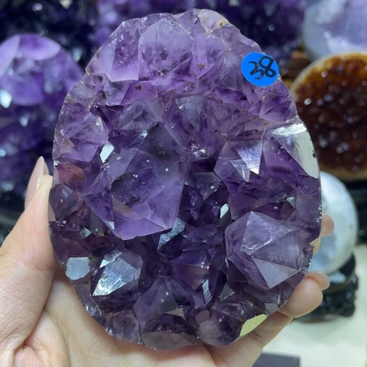 未镶嵌大型摆件（非配饰）水晶