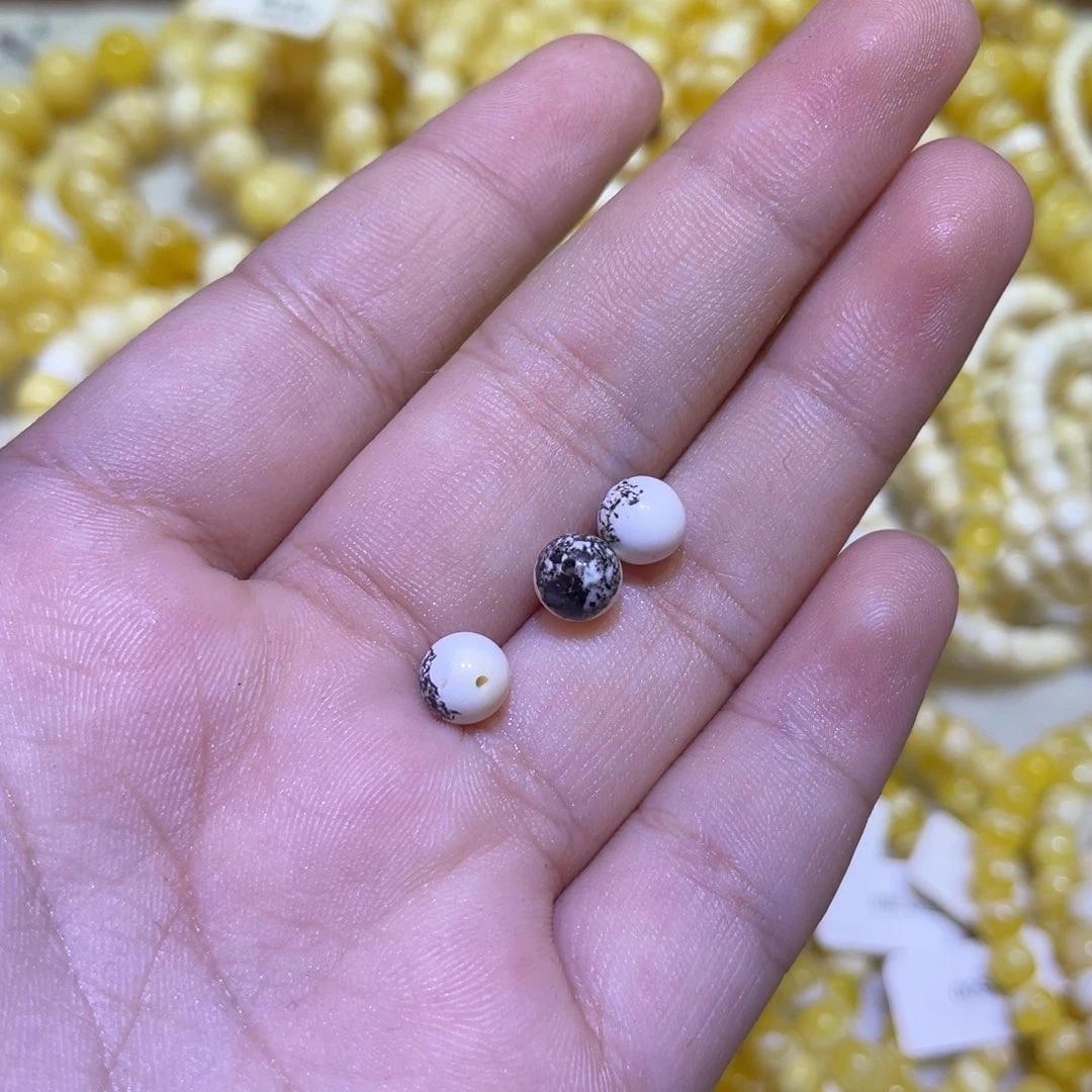 蜜蜡未镶嵌珠宝奇石h****u不支持七天无理由