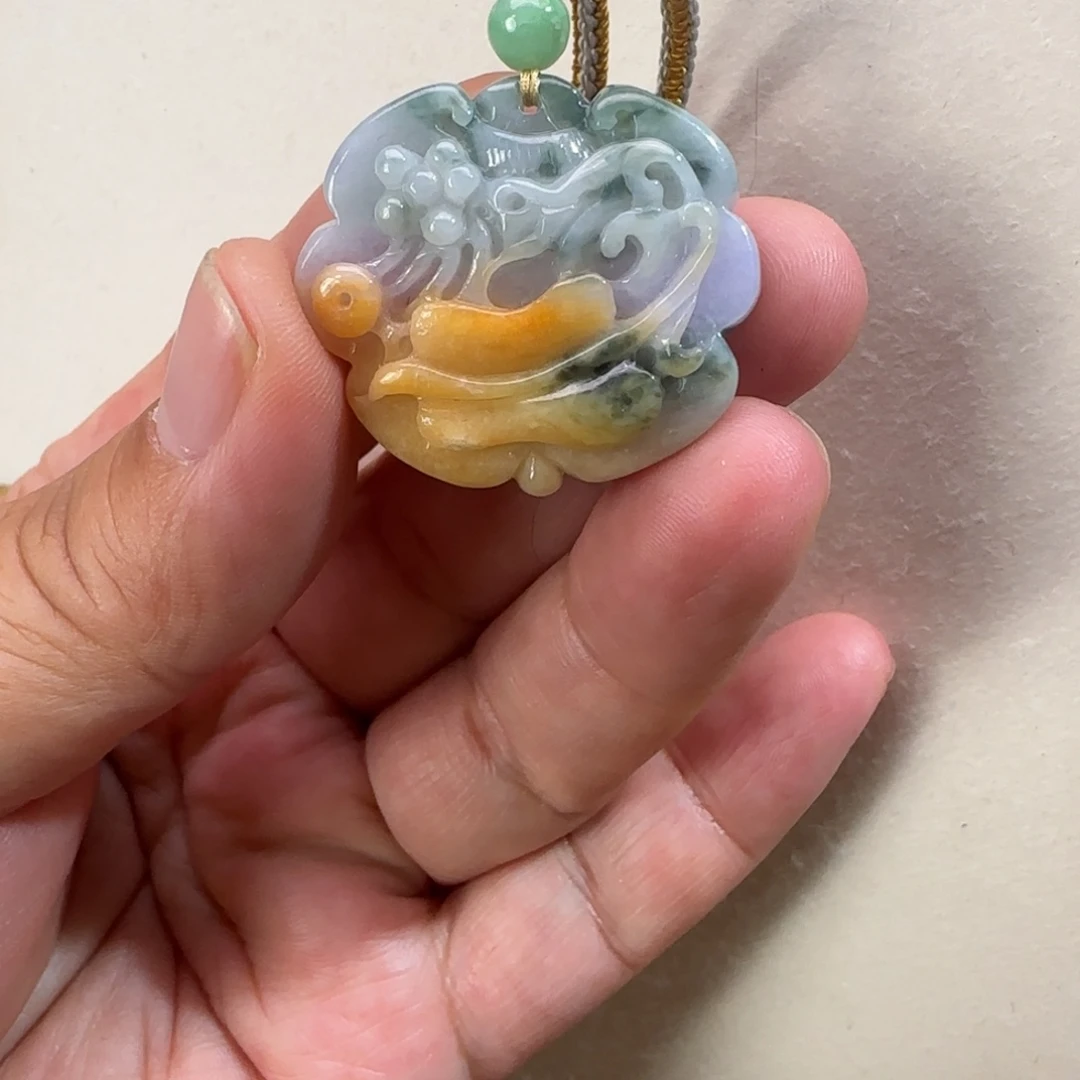 翡翠颈饰未镶嵌仿古