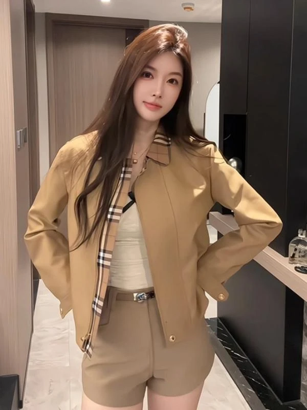 韩版卡其色拼接格纹短外套女2025秋季新款设计感小众百搭夹克上衣