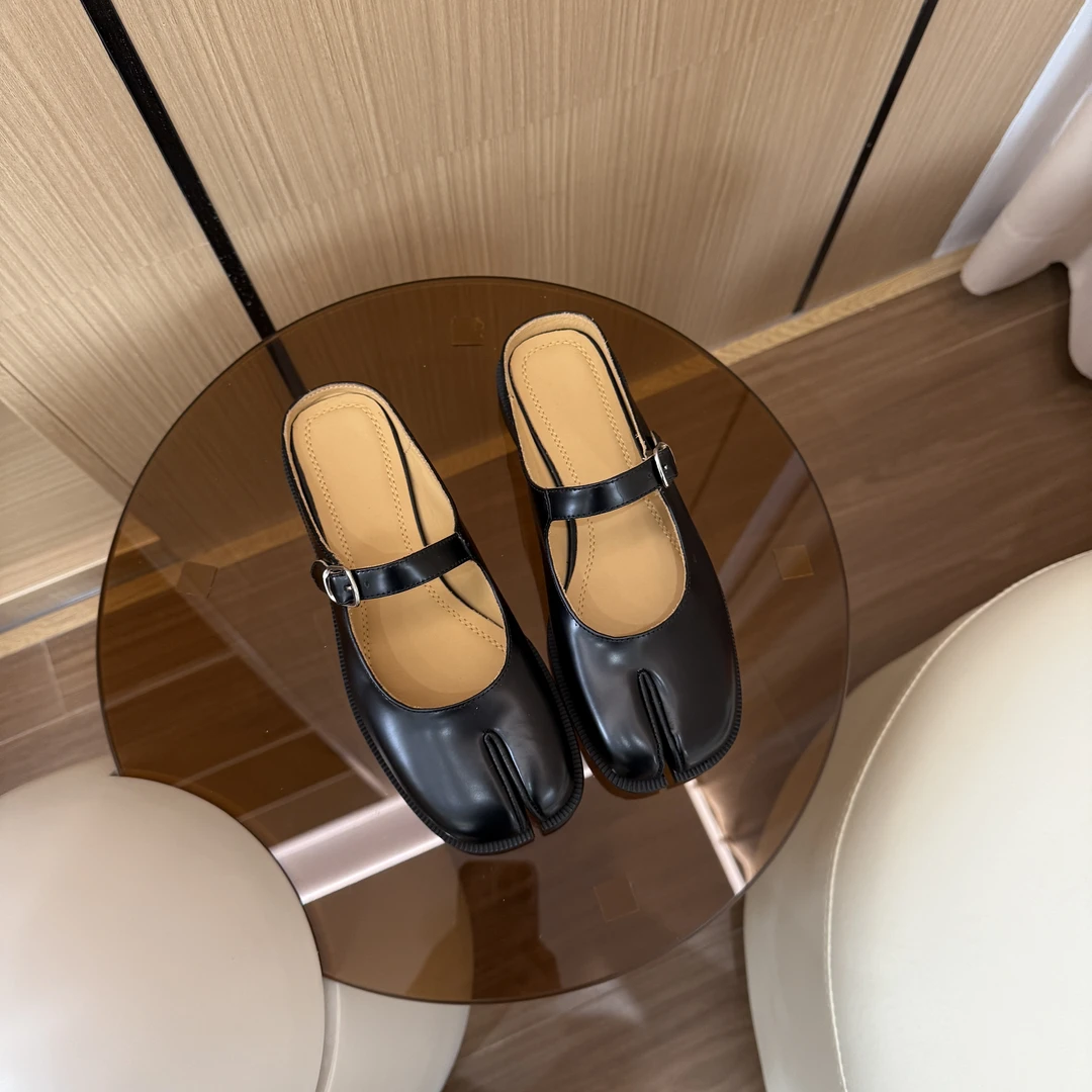 AMOAF 夏季新款玛丽珍一字扣带分趾包头百搭拖鞋  AF25-688