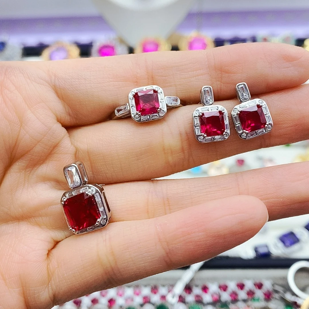 未镶嵌套装红宝石