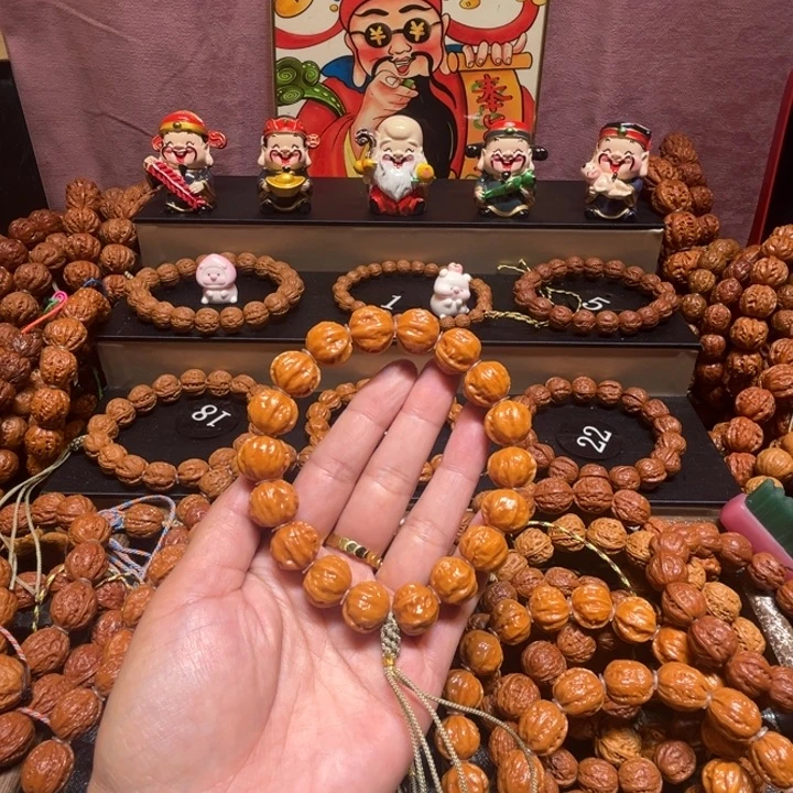逍***在手串文玩核桃精品