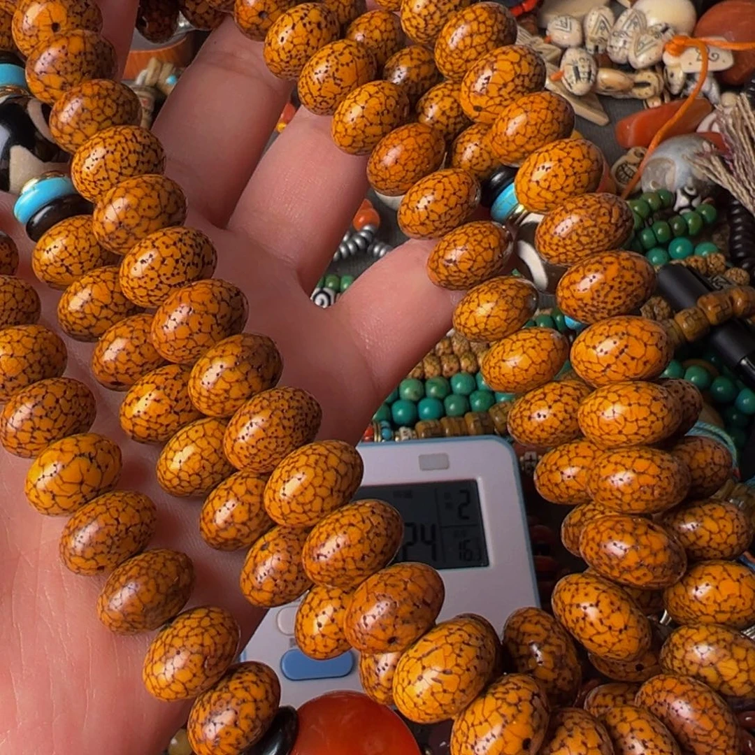 非洲紫檀（红花梨）蒋*