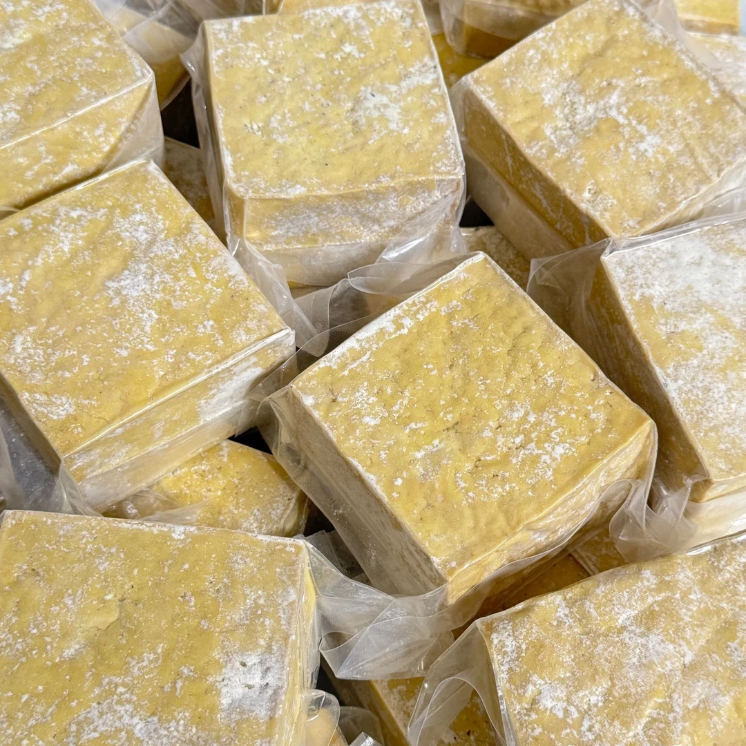 （王国航爸爸专属）云南特产镇雄石灰豆腐正宗农家新鲜胆水豆腐