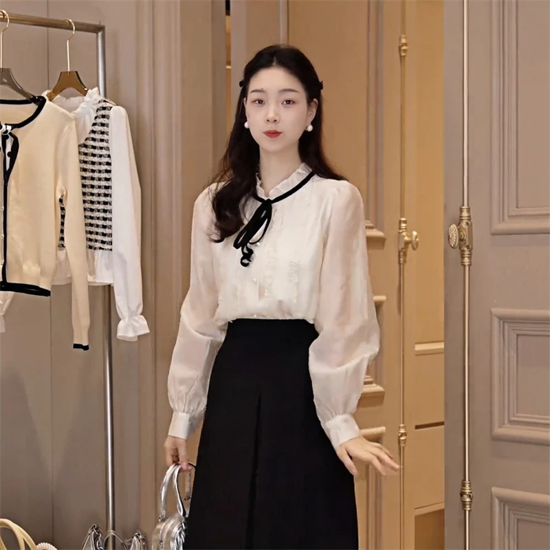 设计感春季时髦个性衬衫2025圆领系带职场女装休闲风百搭流行上衣