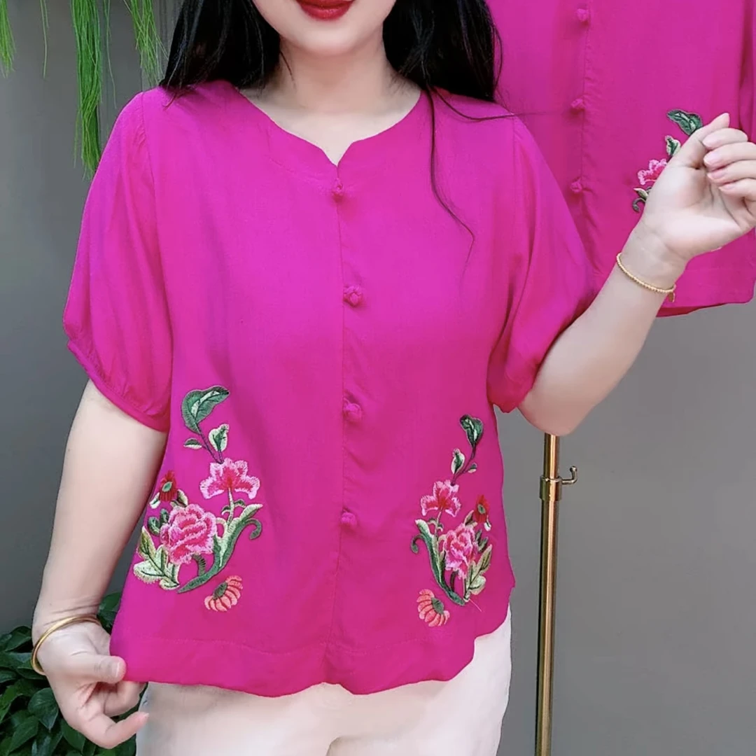 2025夏季新款民族风洋气刺绣T恤妈妈装宽松大码女装短袖上衣小衫