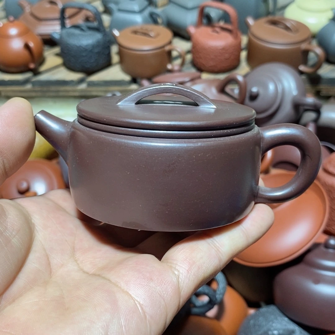 紫砂茶壶欢迎各位光临惠顾