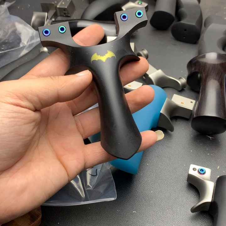 9025聚碳酸酯树脂蝙蝠