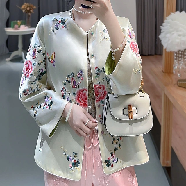 唐装中国风女装改良汉服中式上衣民族风刺绣大码妈妈时尚外套高贵