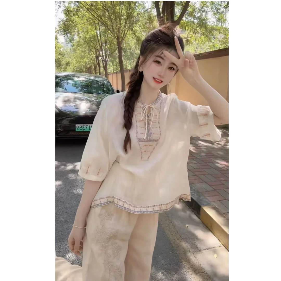 『秀丽江南A』设计显瘦百搭时尚衬衫9901