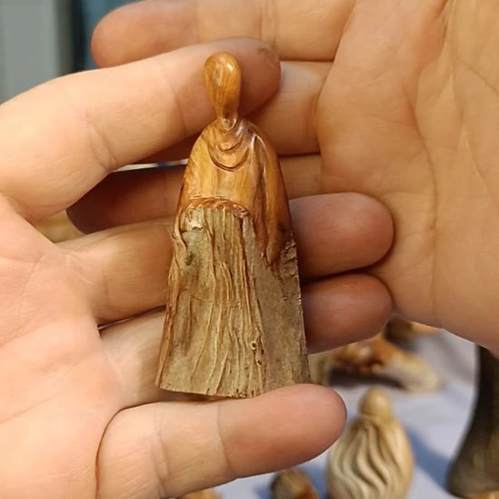 柏木（崖柏）太行崖柏无相手把件