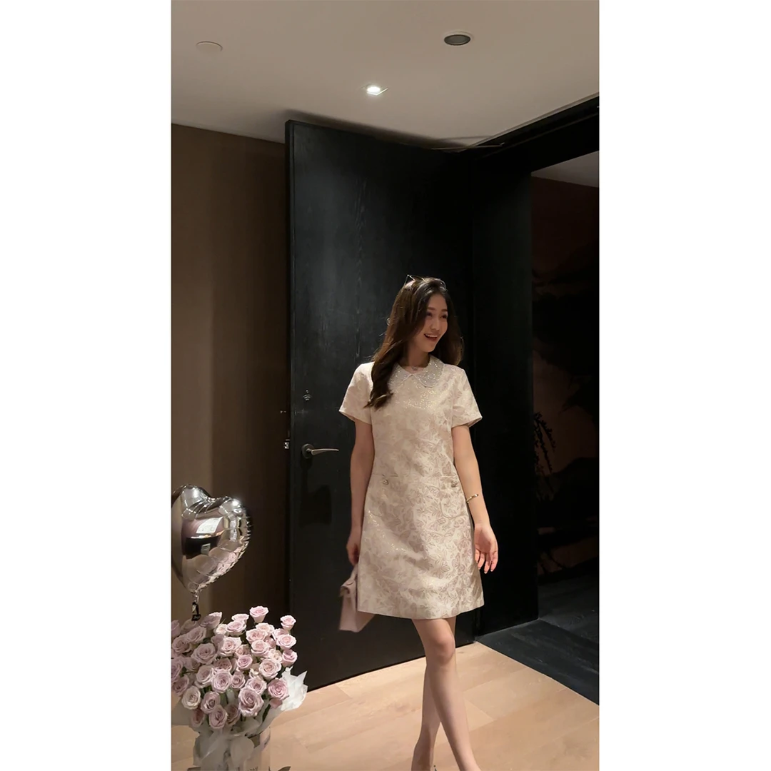 W·HAHA【破茧成蝶】钉珠翻领蝴蝶金线提花连衣裙52311