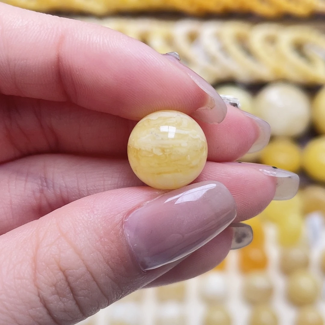 琥珀未镶嵌裸石13.3mm圆珠瑕