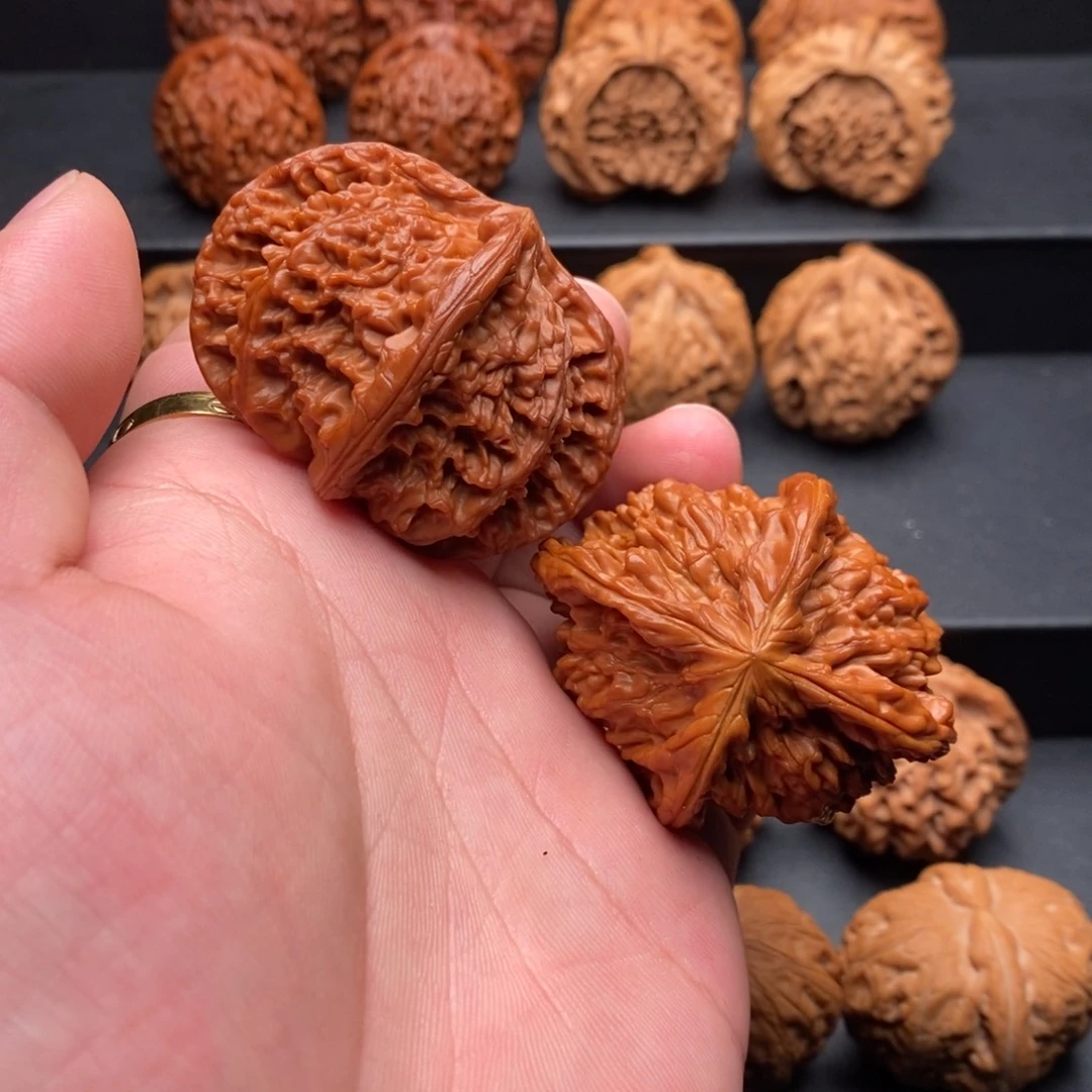 文玩核桃吊坠53满天星四棱