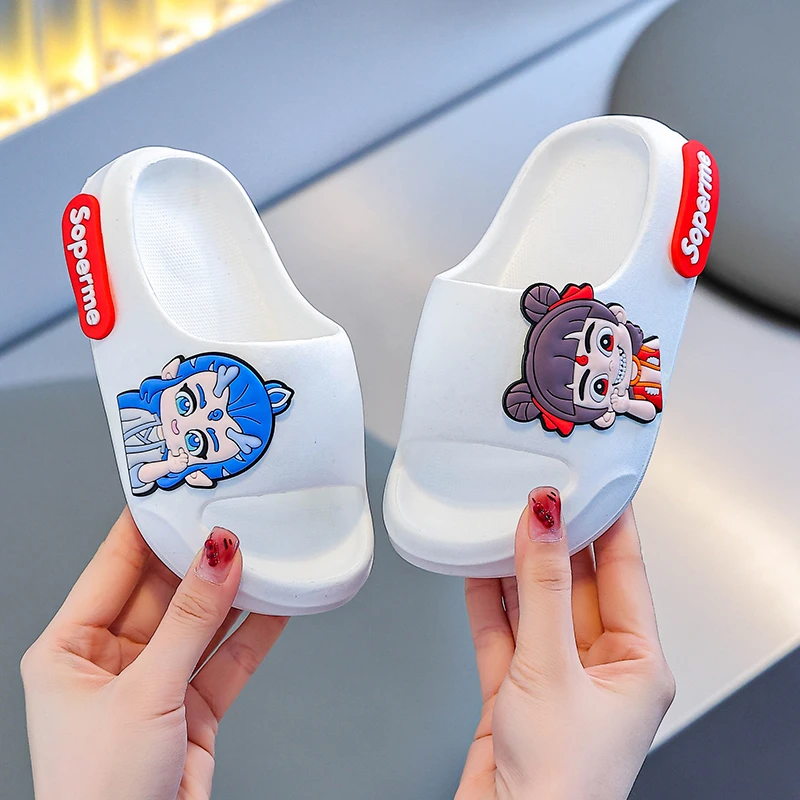 哪吒魔童闹海儿童拖鞋男童夏天季新款防滑软底宝宝凉拖鞋女童居家