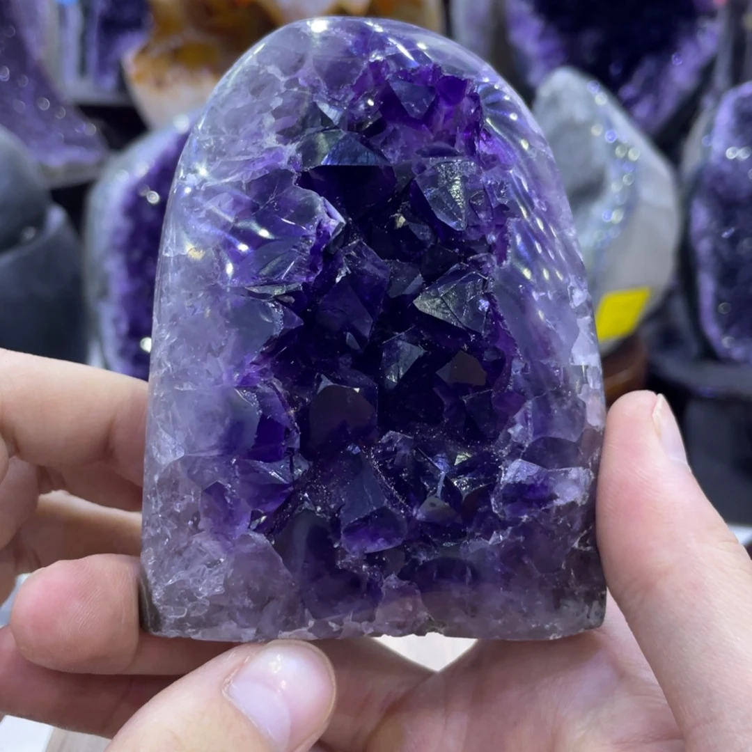 未镶嵌珠宝半成品水晶