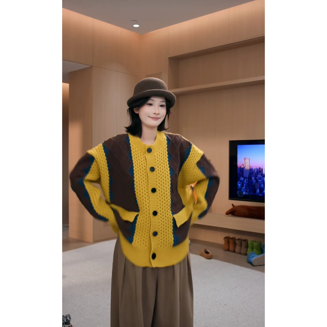 12/23【吴童自制】冬季厚款撞色开衫毛衣外套女宽松针织衫上衣63108