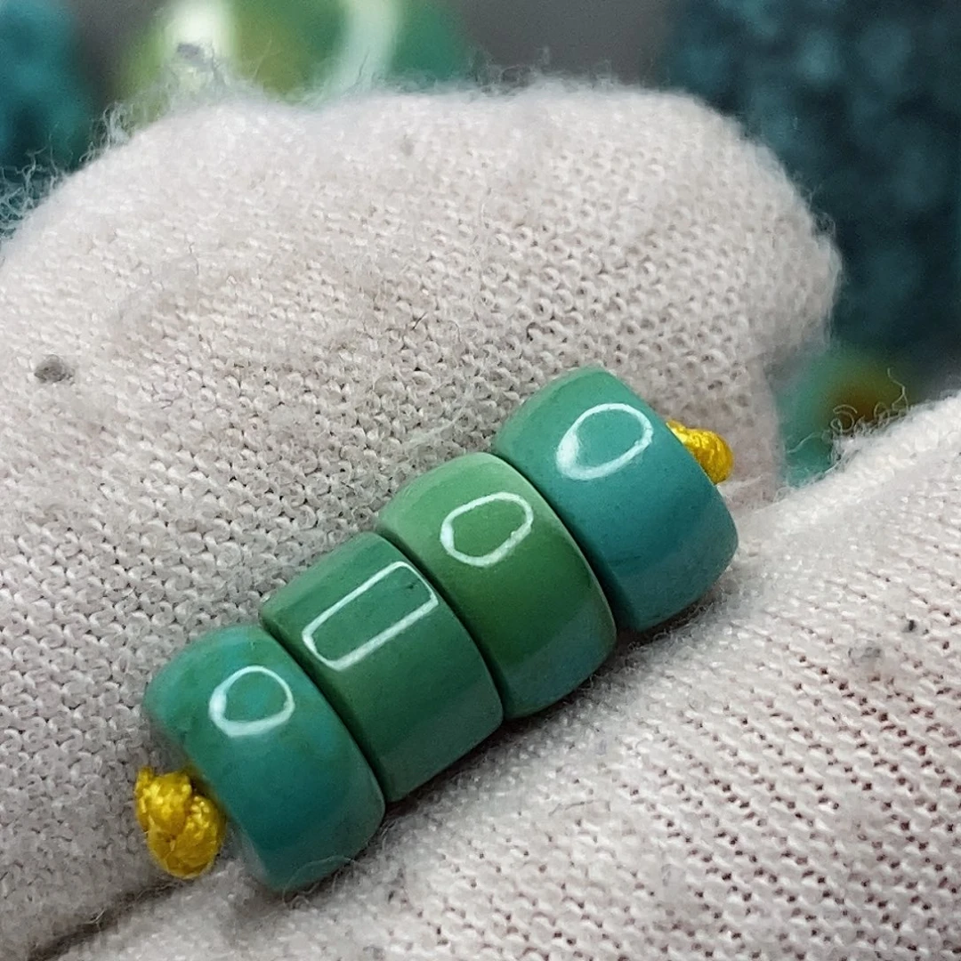 绿松石未镶嵌天然原矿  地大质检