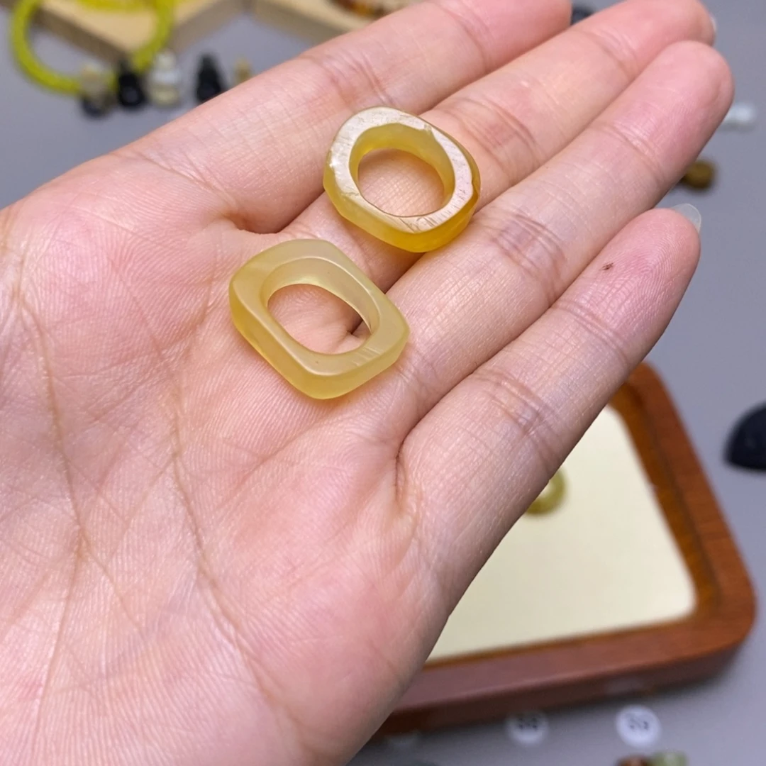 观***山未镶嵌蛇纹石玉配饰