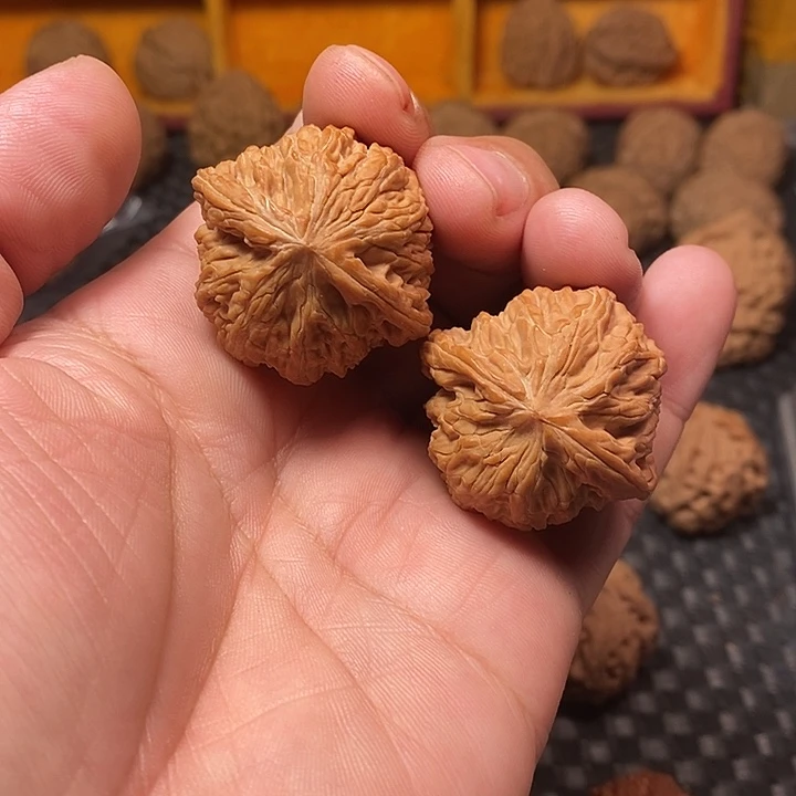 吊坠文玩核桃37尺，磨盘