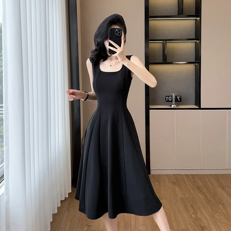 赫本风茶歇法式黑色无袖背心连衣裙子女夏2025新款小个子收腰长裙