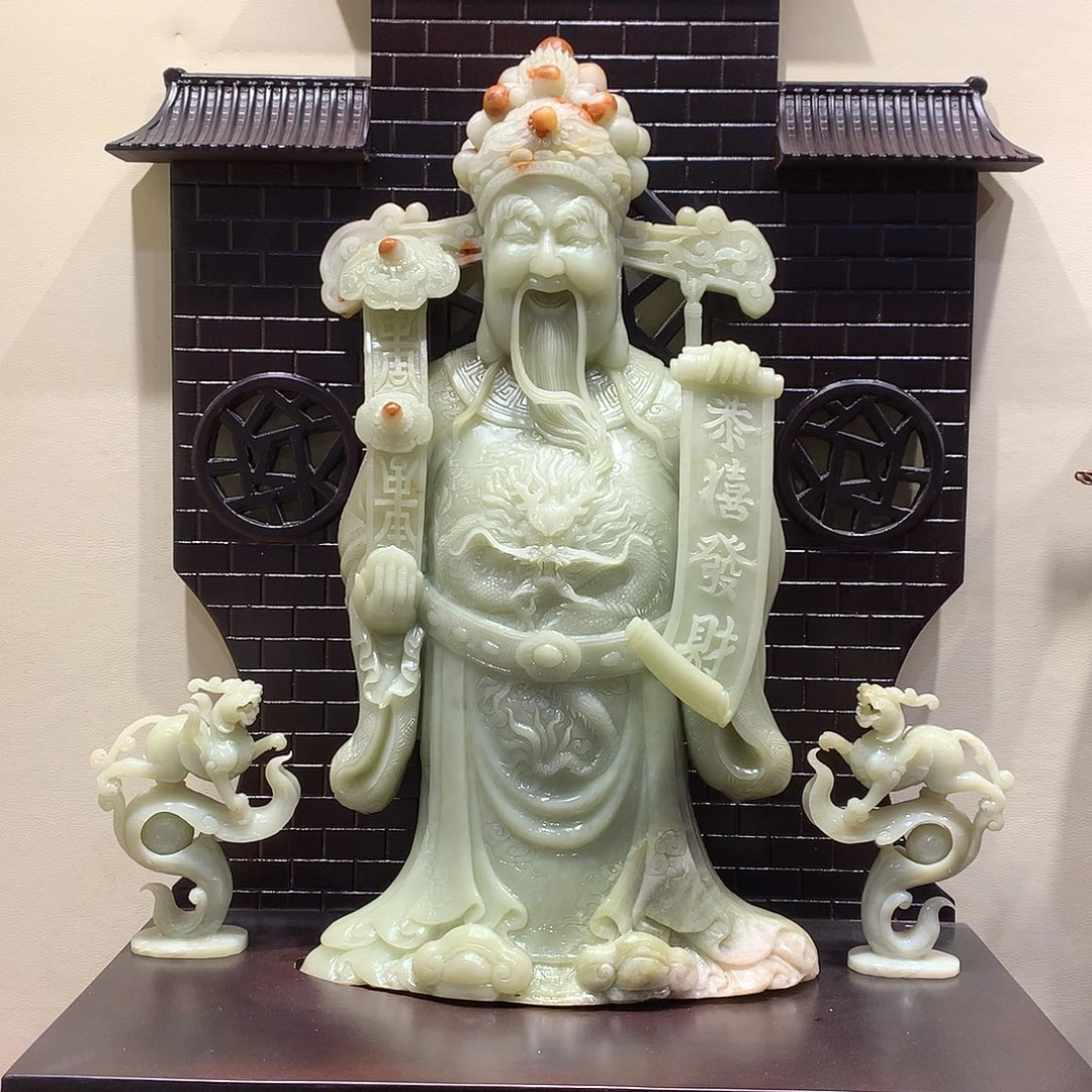 蛇纹石玉未镶嵌摆件