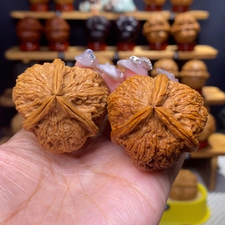 文玩核桃把件木鱼三棱23号