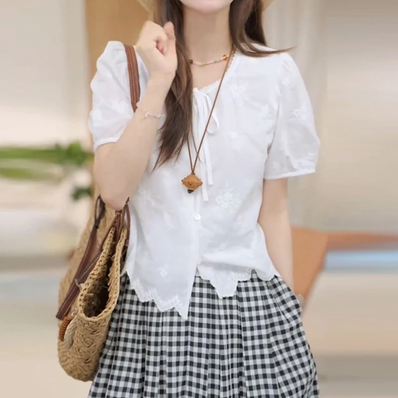 法式甜美系带短袖衬衫女夏季短款设计感气质圆领洋气减龄小衫上衣