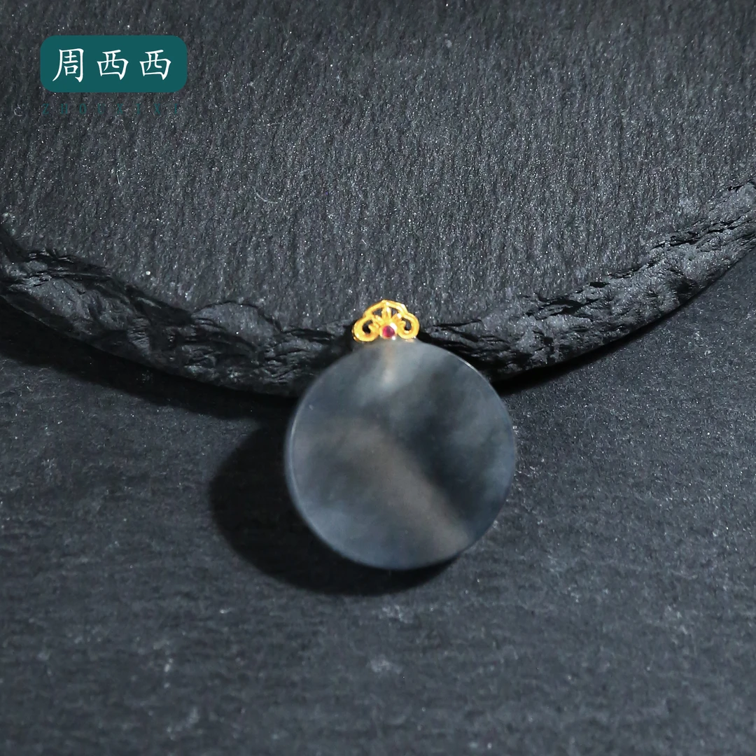 周西西【长安宁】18K青花圆牌吊坠长1.9宽1.9高0.3多样性发一16804