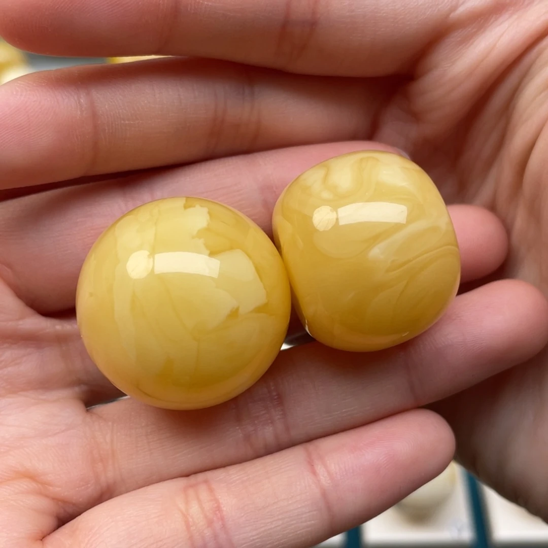 蜜蜡裸石未镶嵌匪*蜜蜡