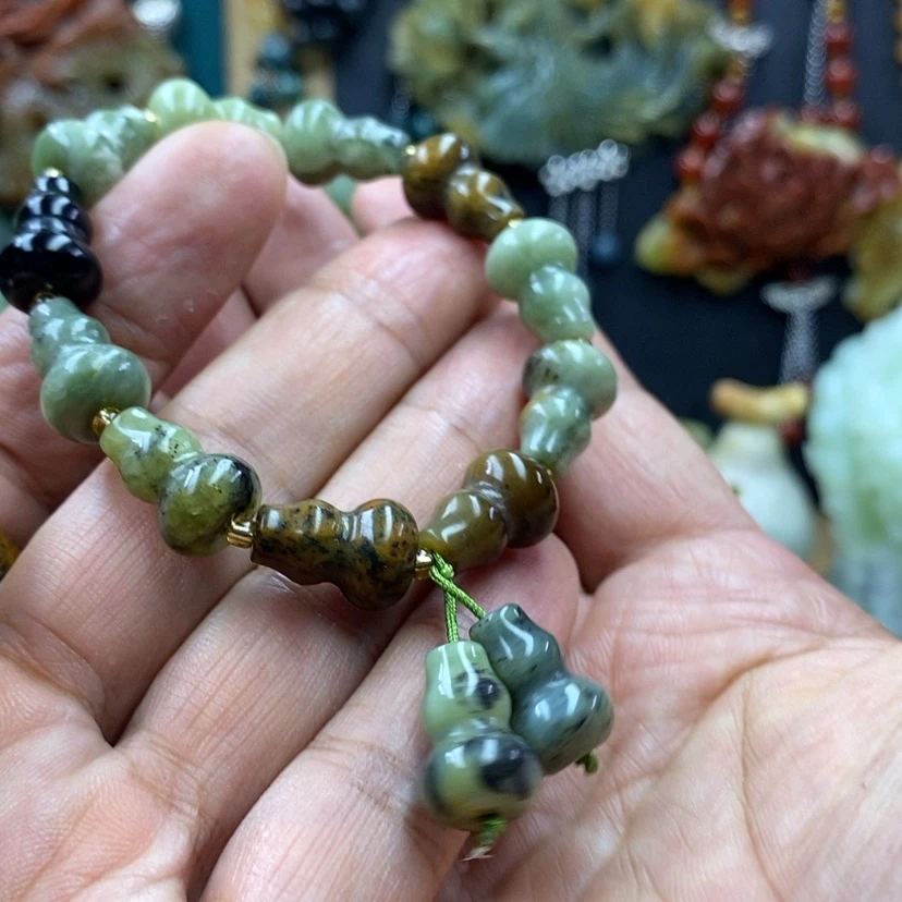 【闪购商品】蛇纹石玉未镶嵌手串优***果