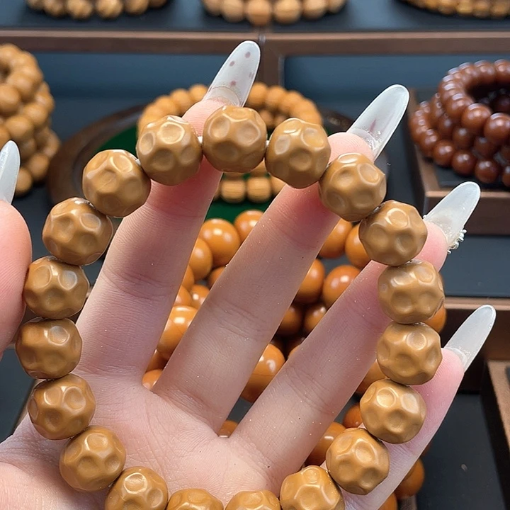 猴头核桃手串猴头