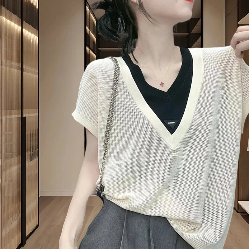 洋气设计感短袖t恤女2025新款爆款夏季宽松胖mm遮肚假两件V领上衣