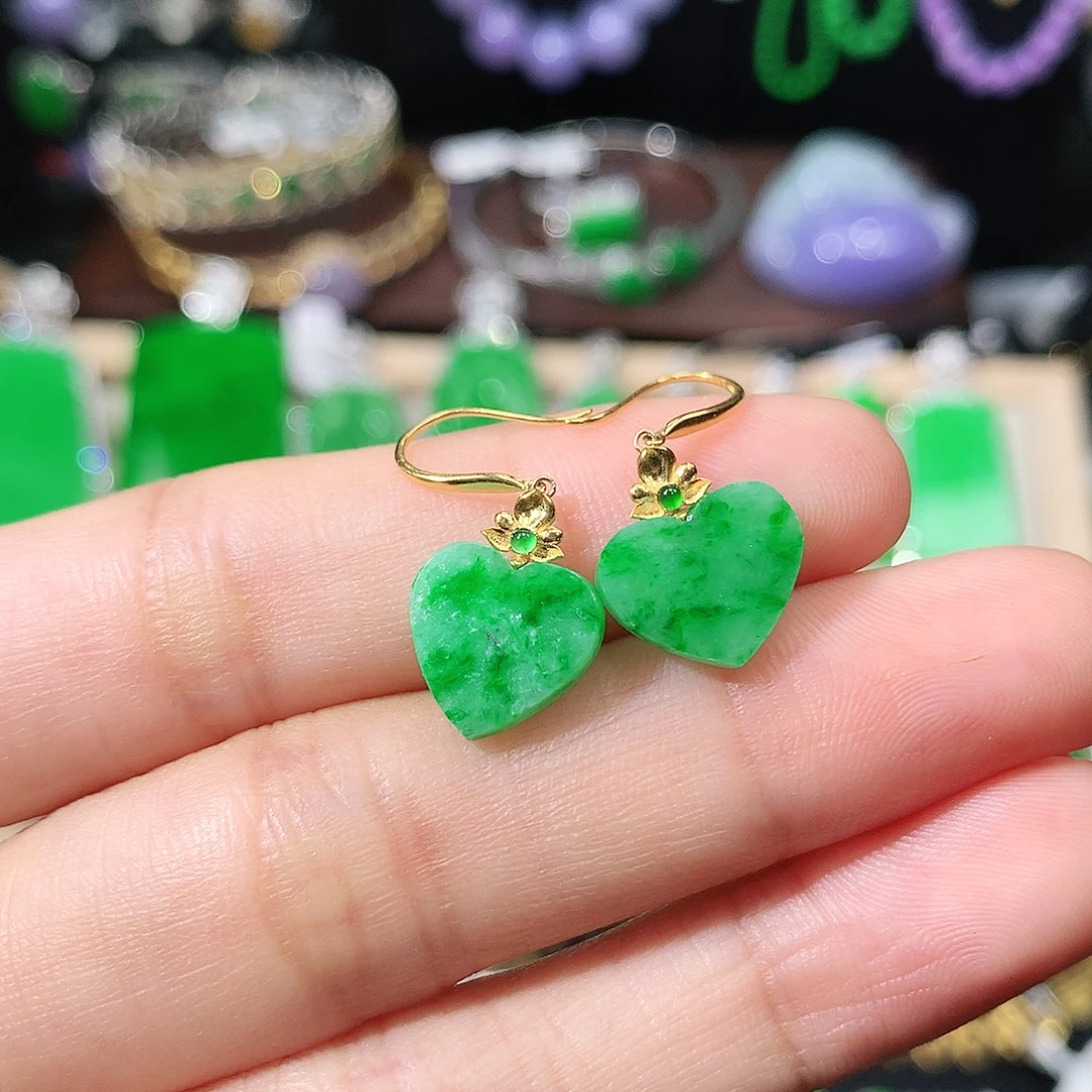 翡翠18K金镶嵌耳饰