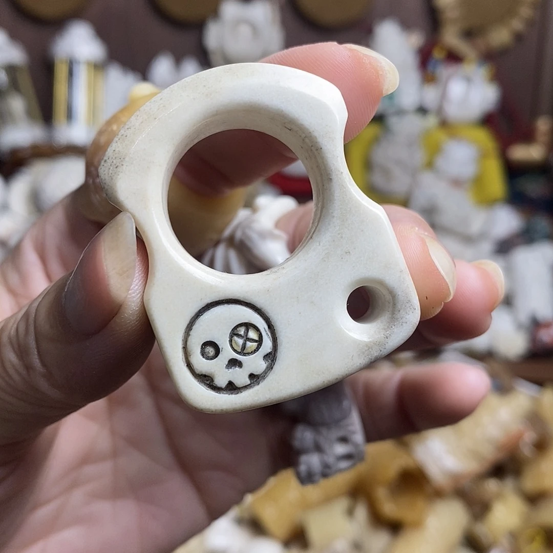 鹿骨把件19号指虎不退换