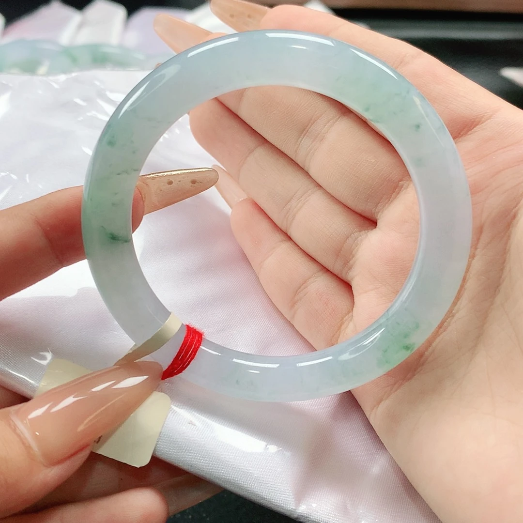 翡翠未镶嵌手镯缅甸天然翡翠