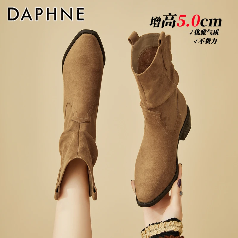 达芙妮尖头粗跟堆堆靴女短靴2025冬季新款百搭高跟弹力绒面瘦瘦靴