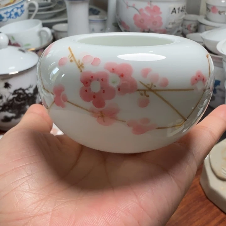 景德镇陶瓷小罐微瑕
