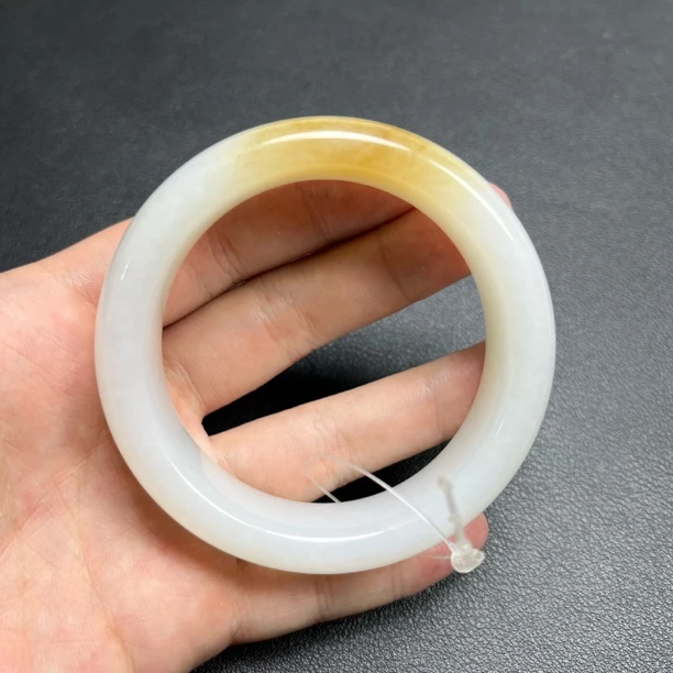 和田玉手镯一口糖圈口58.7