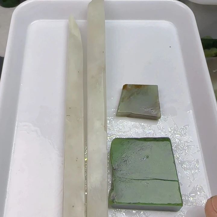 和田玉未镶嵌挂件十****乡