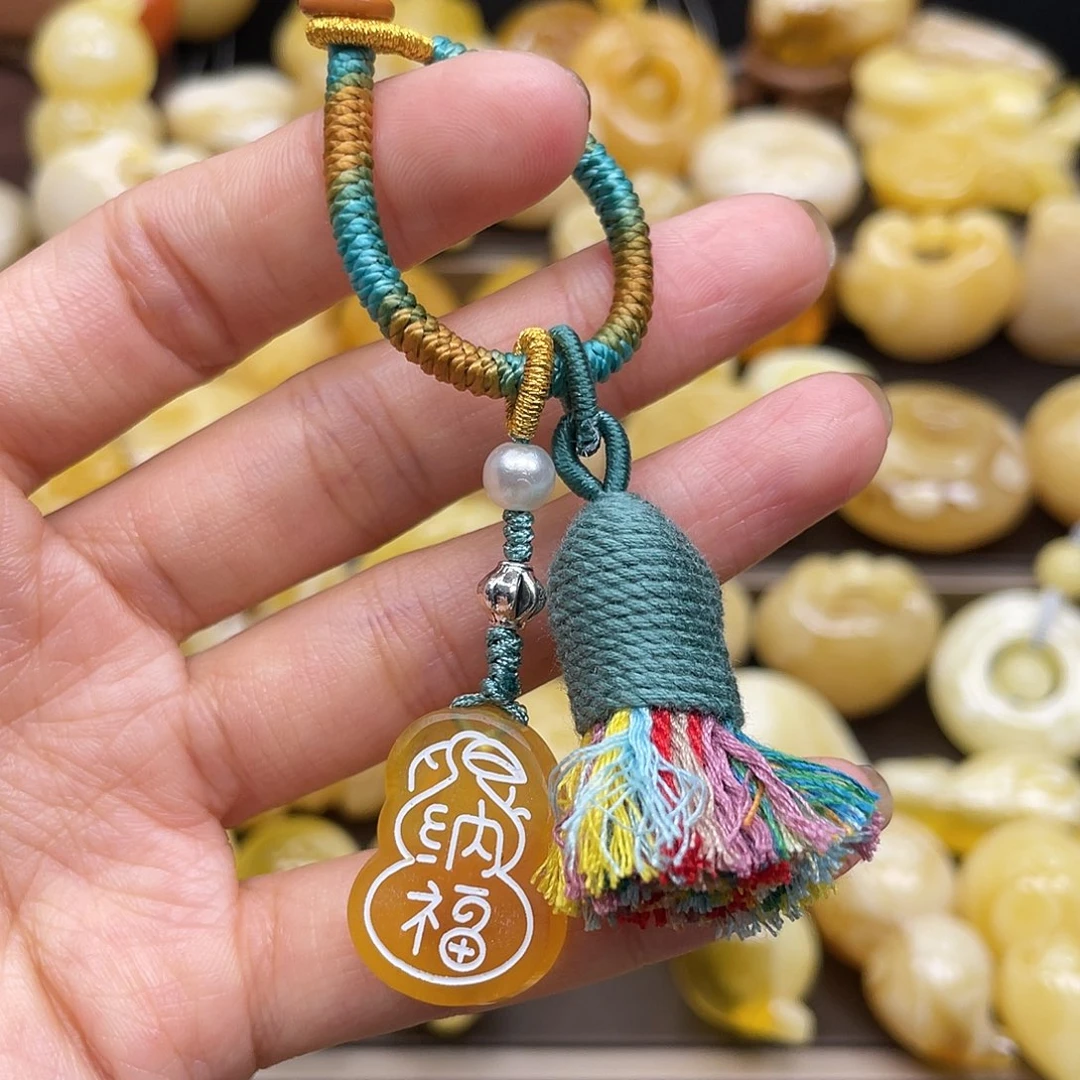 蜜蜡裸石未镶嵌蜜蜡