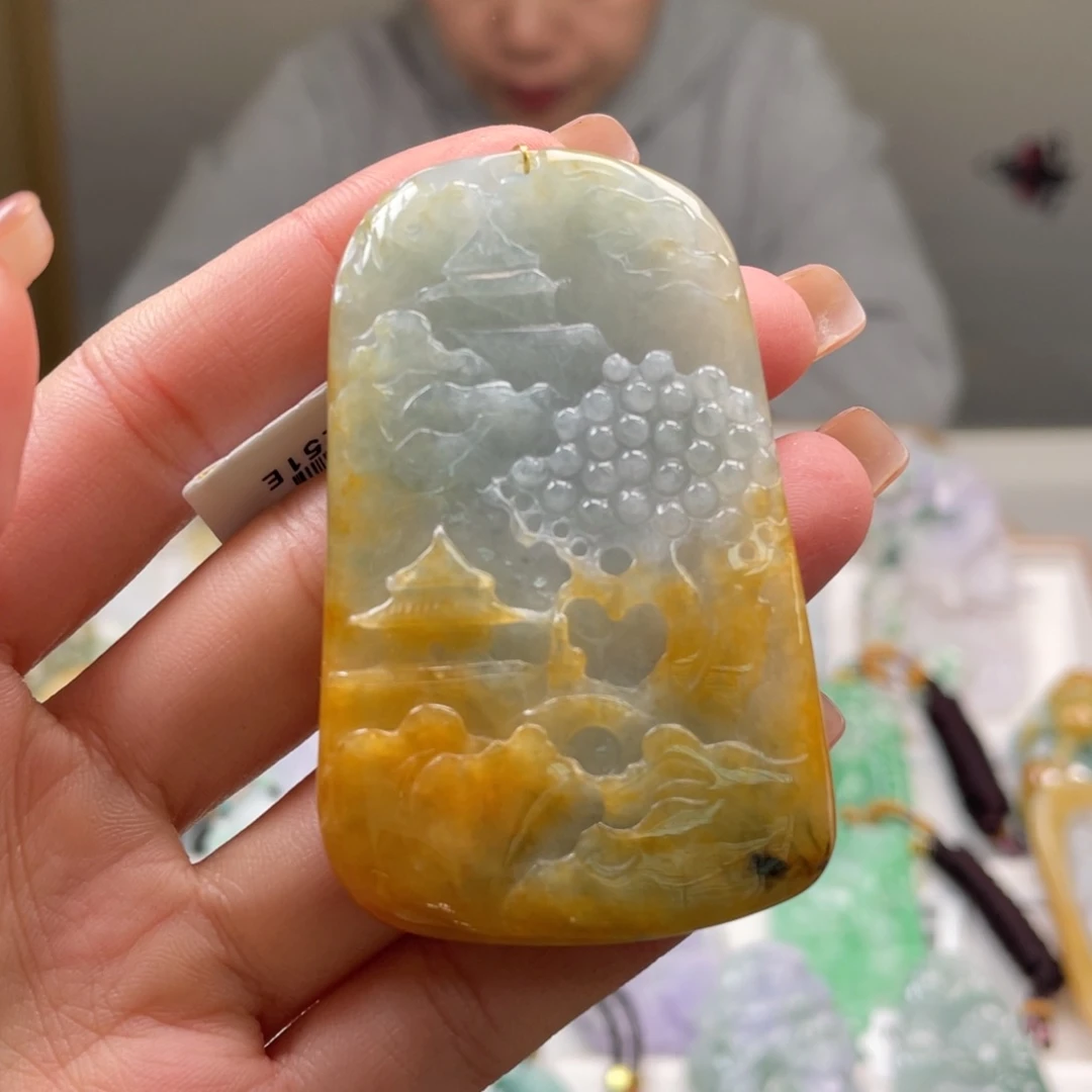 翡翠吊坠(不含链)未镶嵌