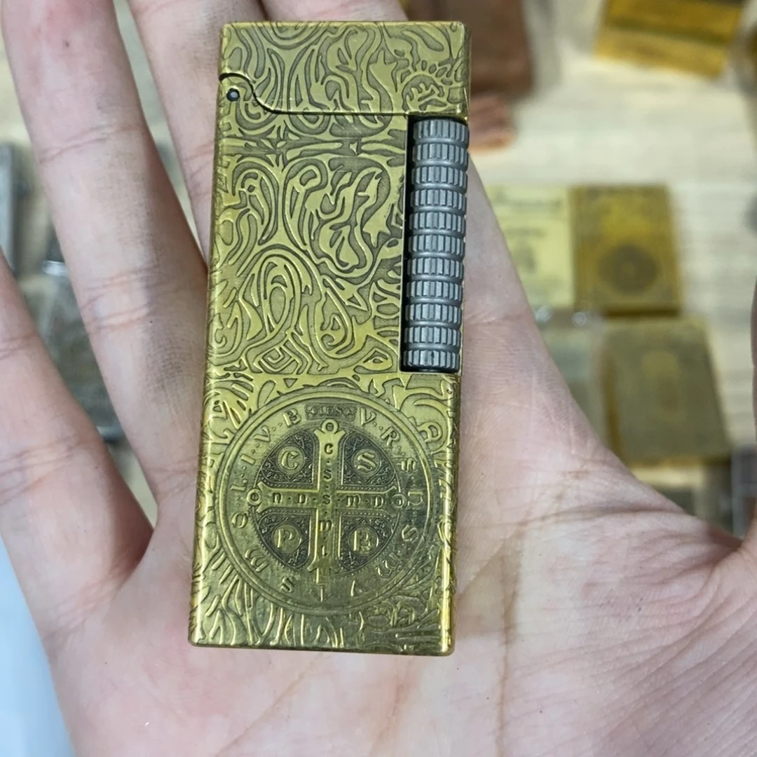 乘***浪战壕龙珠弹射煤油打火机